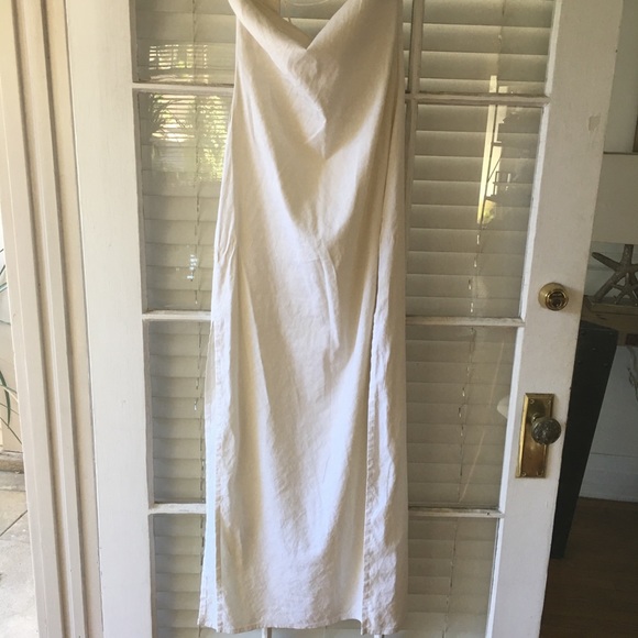 Theory Dresses & Skirts - Theory strapless white dress wide side slits